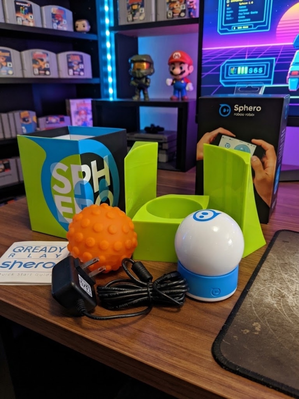 RETAIL $200 Sphero 2.0: The App-Controlled Robot Ball